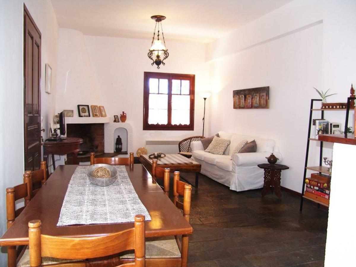 Vila artística Ermioni Exteriér fotografie